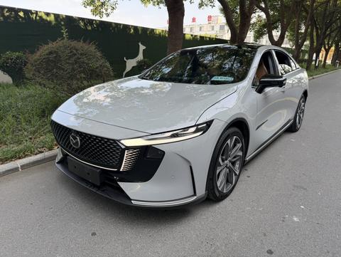 Mazda EZ-6
