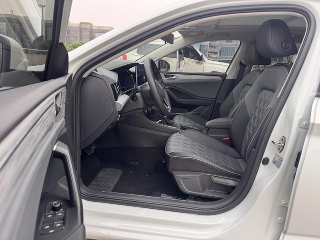 Volkswagen Sagitar id 4392159 из Китая 13