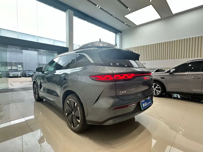 BYD Tang L — фото 4
