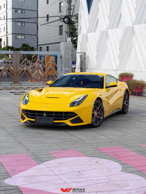 Ferrari F12berlinetta
