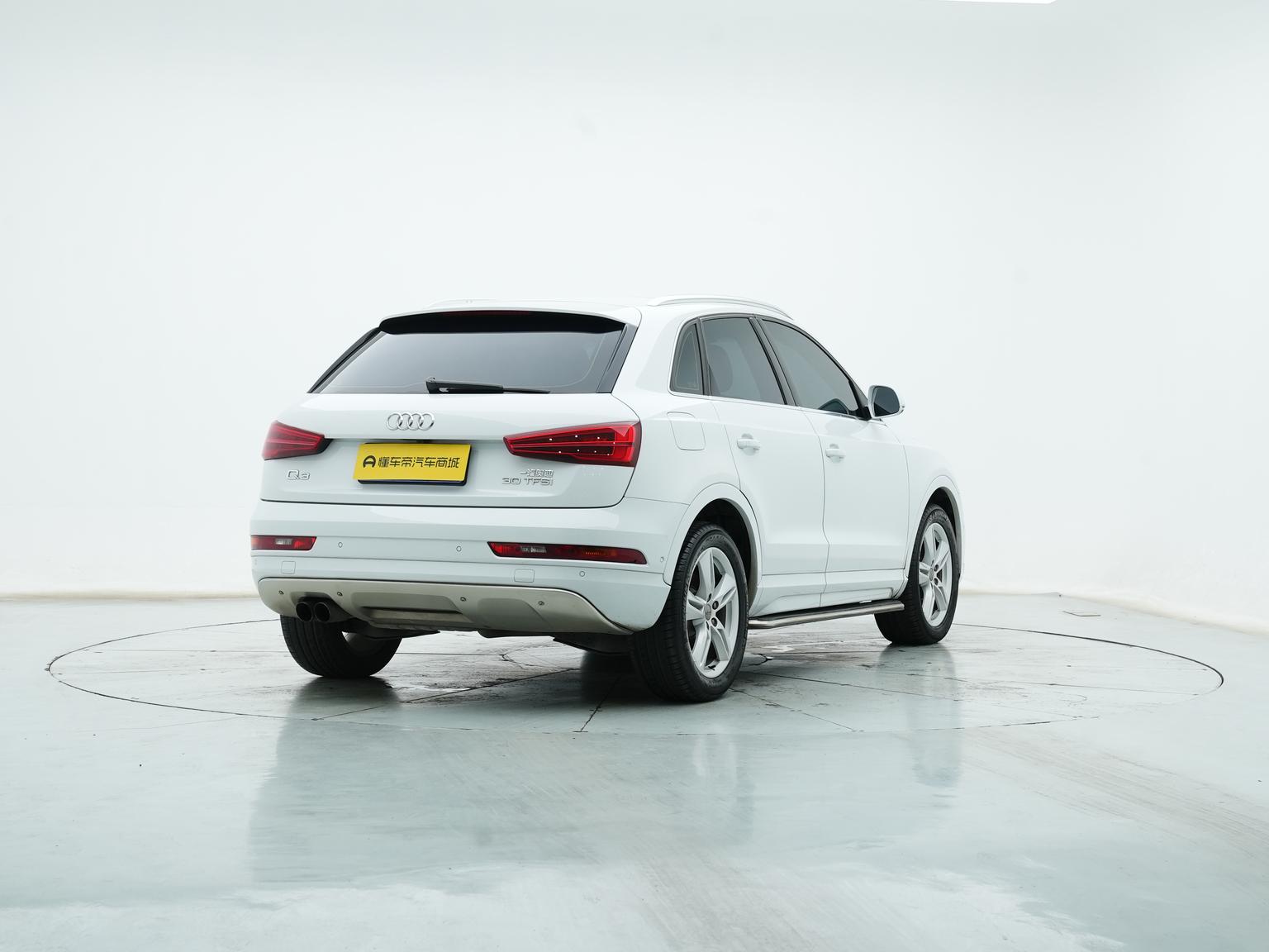 Audi Q3 — фотографии объявления, Фото 7