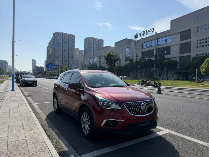Buick Envision — фото 3