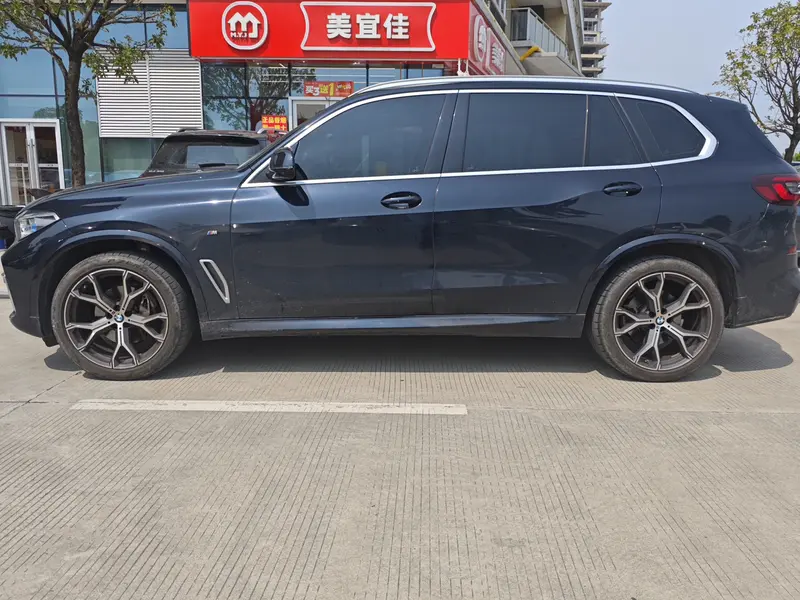 BMW X5 xDrive 40Li M спортпакет — фото 3