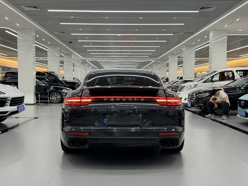 Porsche Panamera 4 2.9 T — фото 6