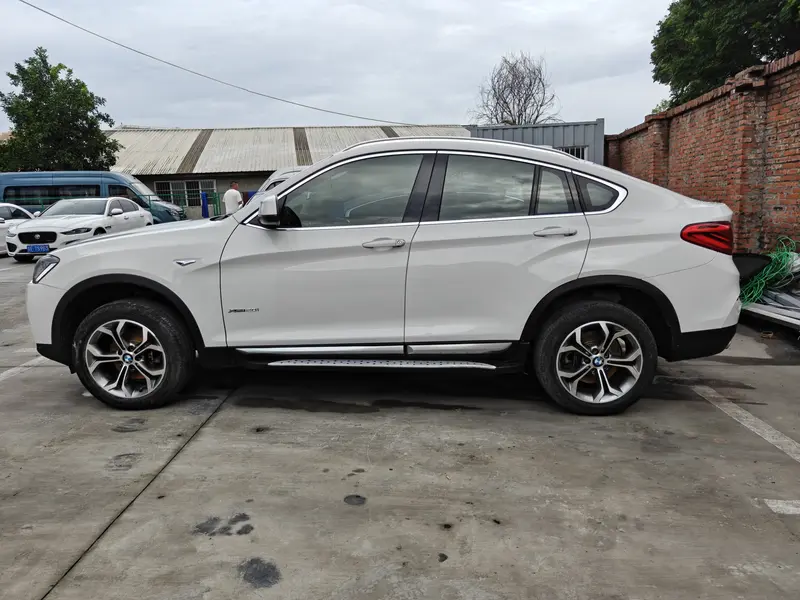 BMW X4 — фото 4