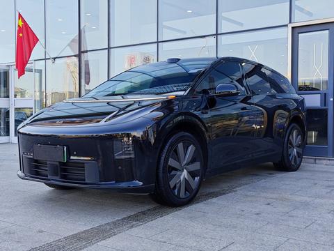 Li Auto i6