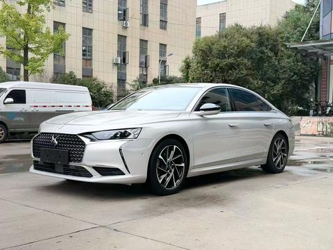 DS 9 PHEV