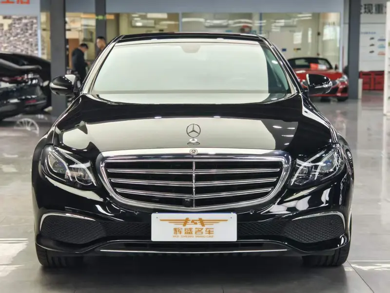 Mercedes-Benz E-Class E 300 L Luxury — фото 2