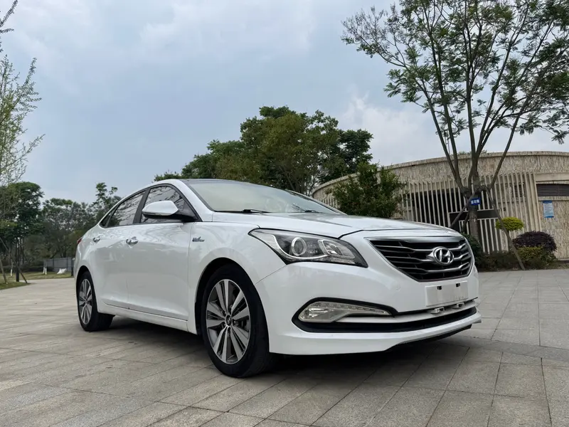 Hyundai Mistra — фото 3