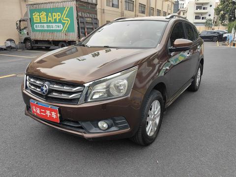 Venucia T70