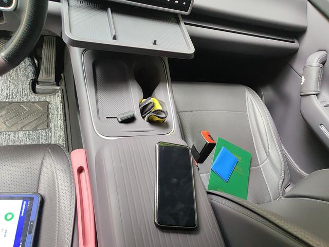 Leapmotor C10