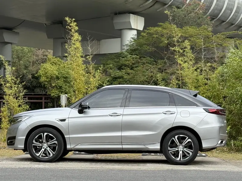 Honda UR-V — фото 4