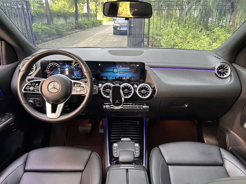 Mercedes-Benz GLA — фото 9