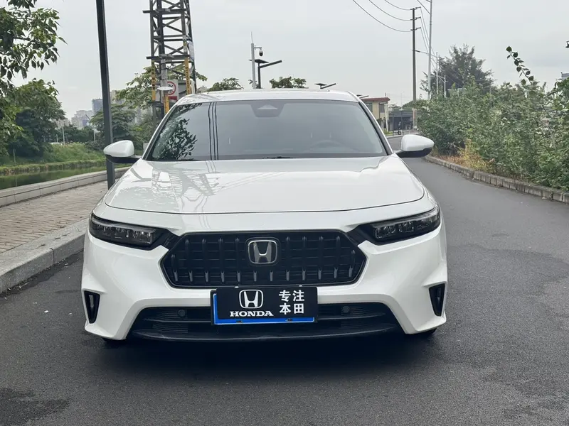 Honda Inspire 260TURBO — фото 2
