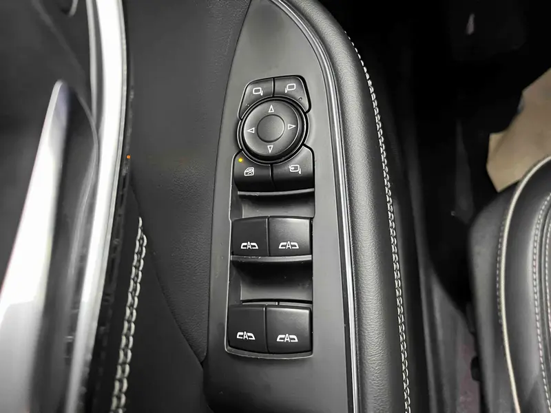 Buick Envision Plus 652T 5 мест люкс — фото 12