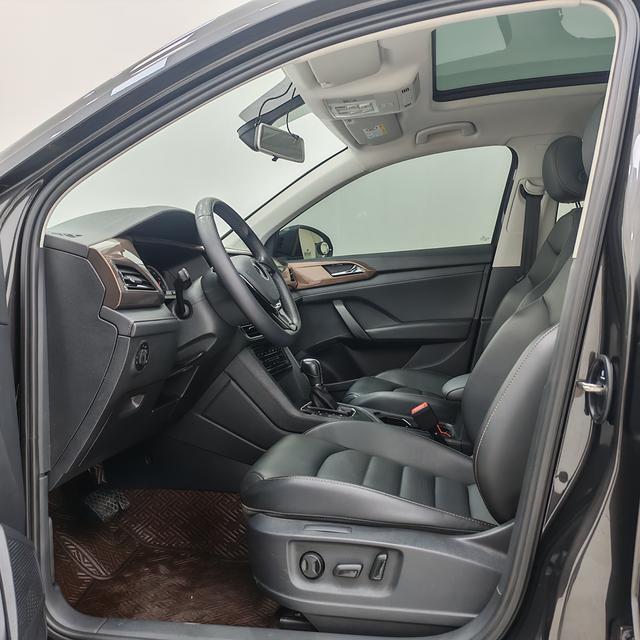 Volkswagen Tuyue id 4392134 из Китая 8