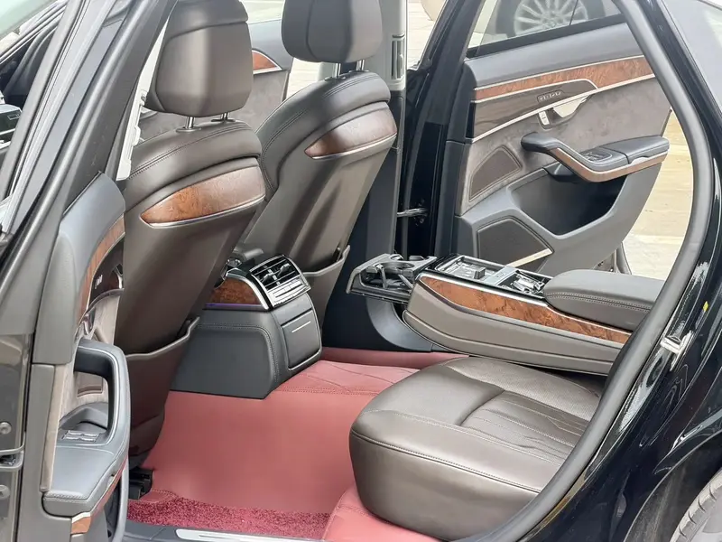 Audi A 8 A 8 L 50 TFSI quattro Luxury — фото 10