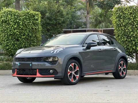 Lynk & Co 02
