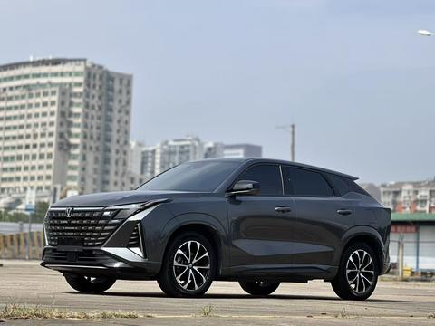 Changan UNI-Z PHEV