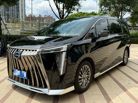 GAC Trumpchi M8