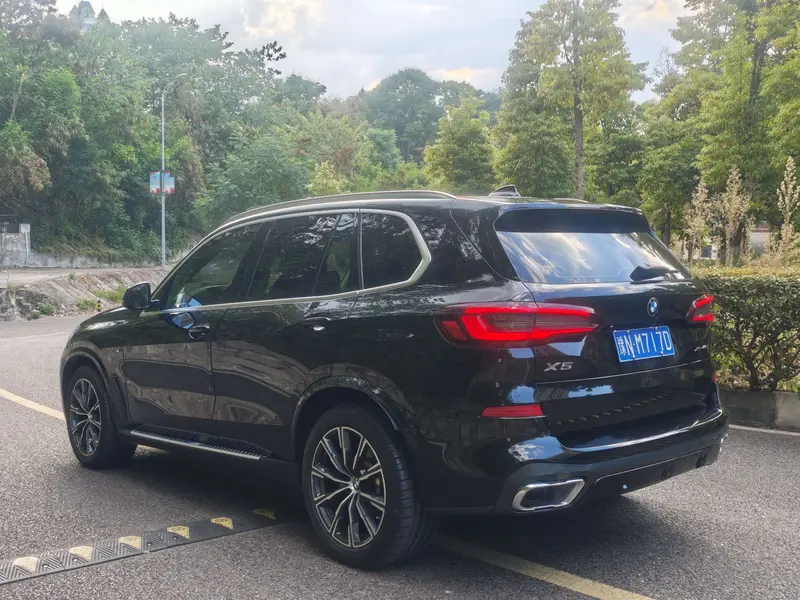 BMW X5 xDrive30i M спортпакет — фото 4