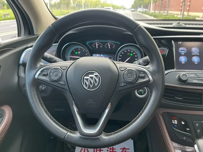 Buick Envision 20 T 2 WD Luxury — фото 11