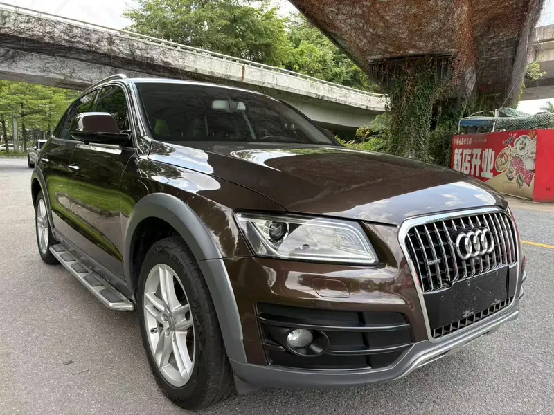 Audi Q5 Plus 40 TFSI — фото 3