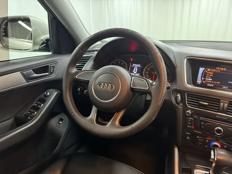 Audi Q5 40 TFSI базовая — фото 16