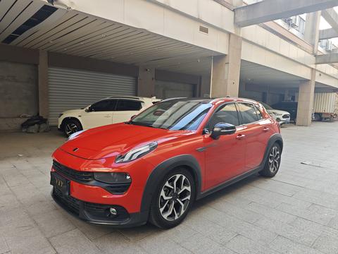 Lynk & Co 02
