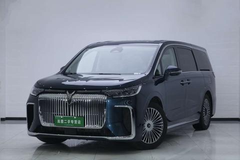 VOYAH Dreamer PHEV