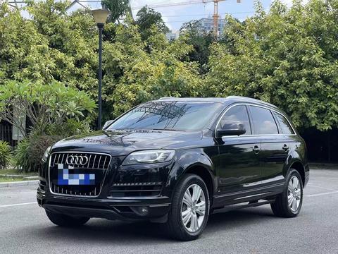 Audi Q7, 2015 год