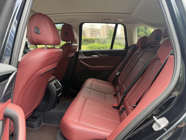 BMW X3 id 4387305 из Китая 8