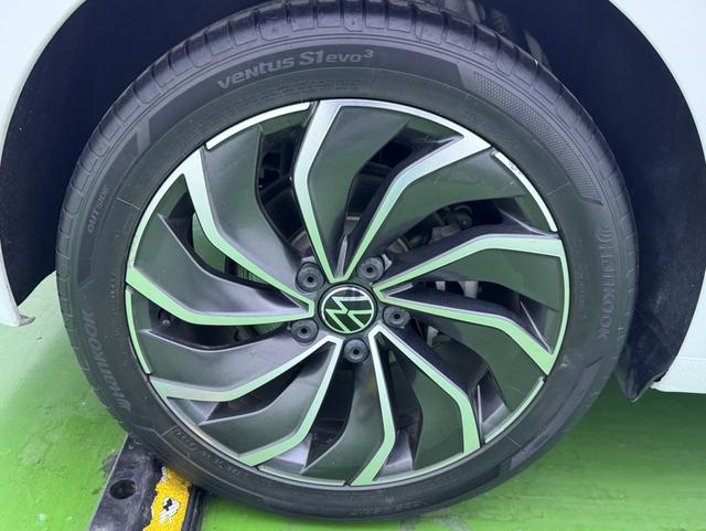 Volkswagen Golf id 4392014 из Китая 15