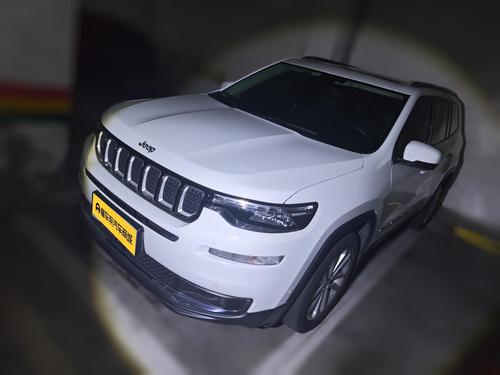 Jeep Grand Commander