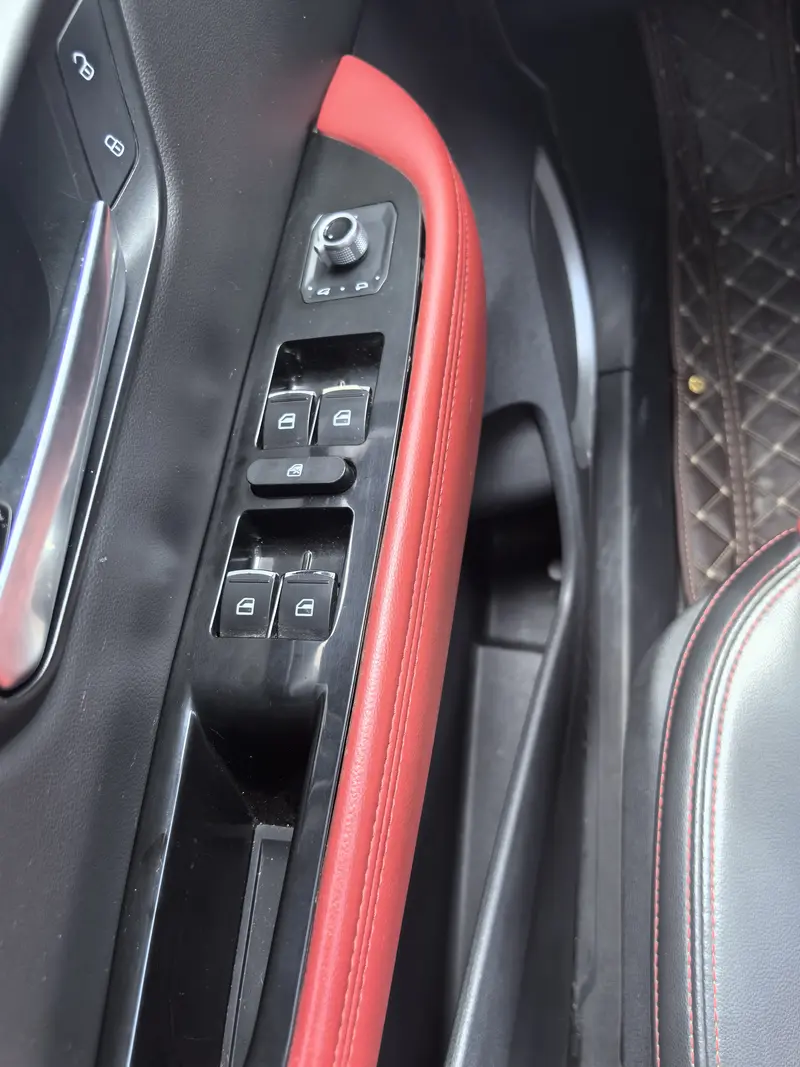 Haval H2s — фото 16