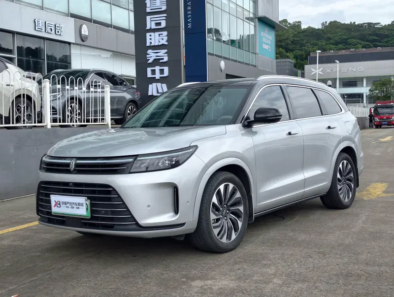 AITO M 7 Plus RWD