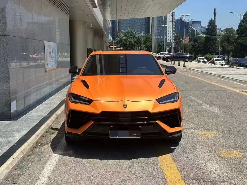 Lamborghini Urus 4.0 T V 8 S — фото 2