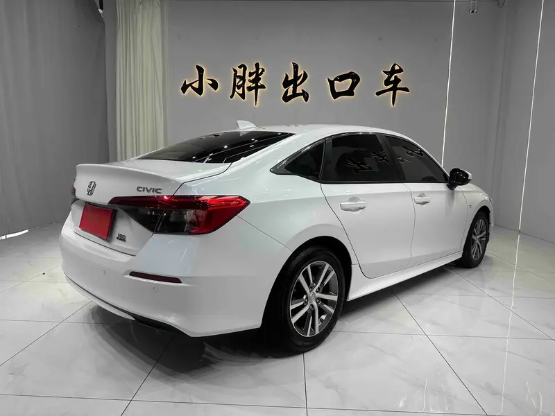 Honda Civic 180TURBO CVT — фото 6