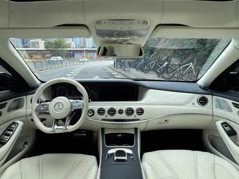 Mercedes-Benz S-Class AMG — фото 9