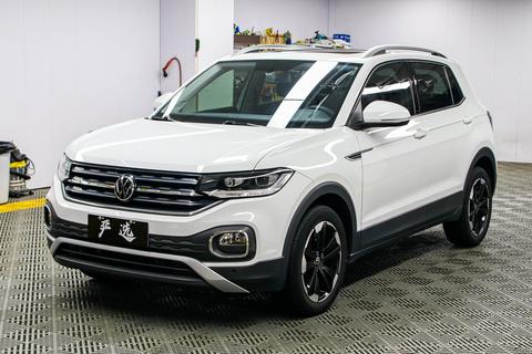 Volkswagen Tacqua 2021 1.5L AT Smart Connect