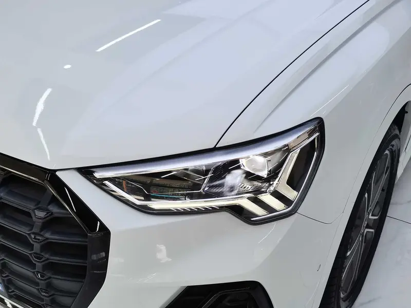 Audi Q3 35 TFSI стиль-динамик — фото 8
