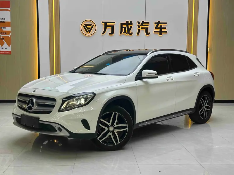 Mercedes-Benz GLA — фото 1