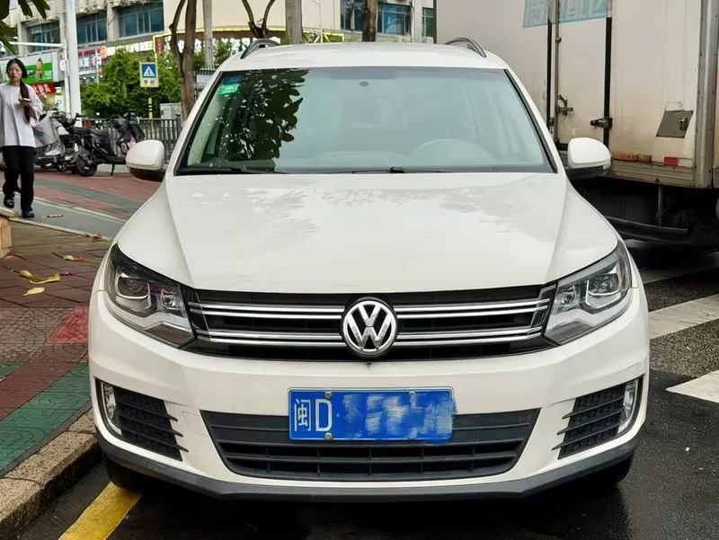 Volkswagen Tiguan 280TSI автомат моноприводный — фото 2