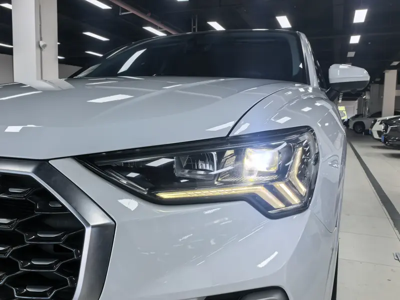 Audi Q3 Sportback — фото 8