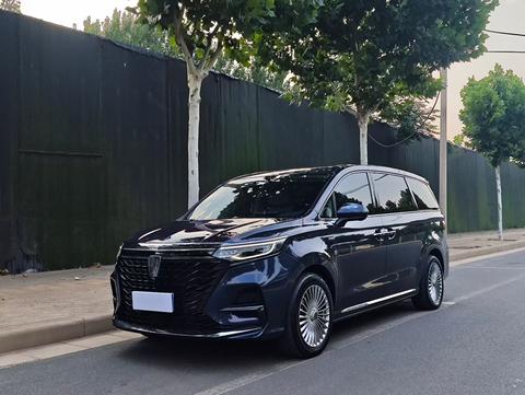 Roewe iMAX8