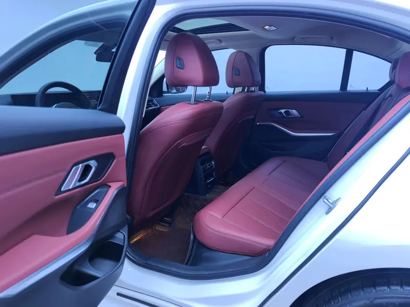 BMW 3 Series — фото 12