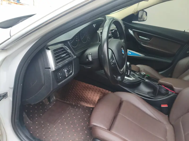 BMW 3 Series — фото 13
