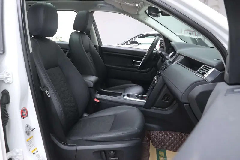 Land Rover Discovery 240 PS PURE VI — фото 17