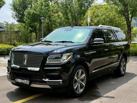 Lincoln Navigator