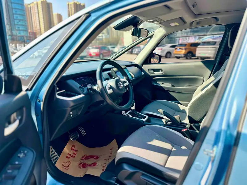 Honda Fit — фото 8